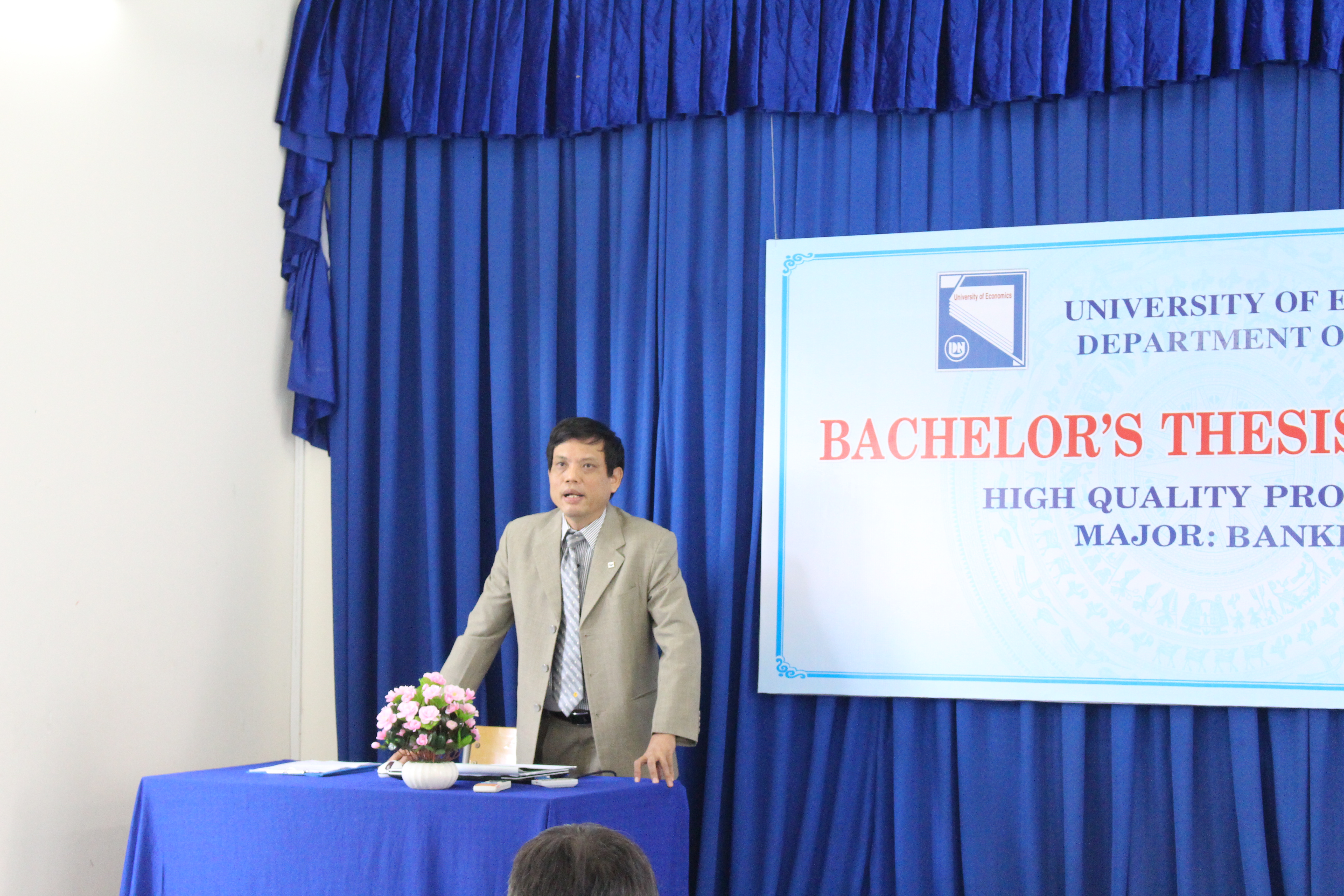 Description: C:\Users\User\Desktop\NCKH 2015\bao ve khoa luan\IMG_3282.JPG