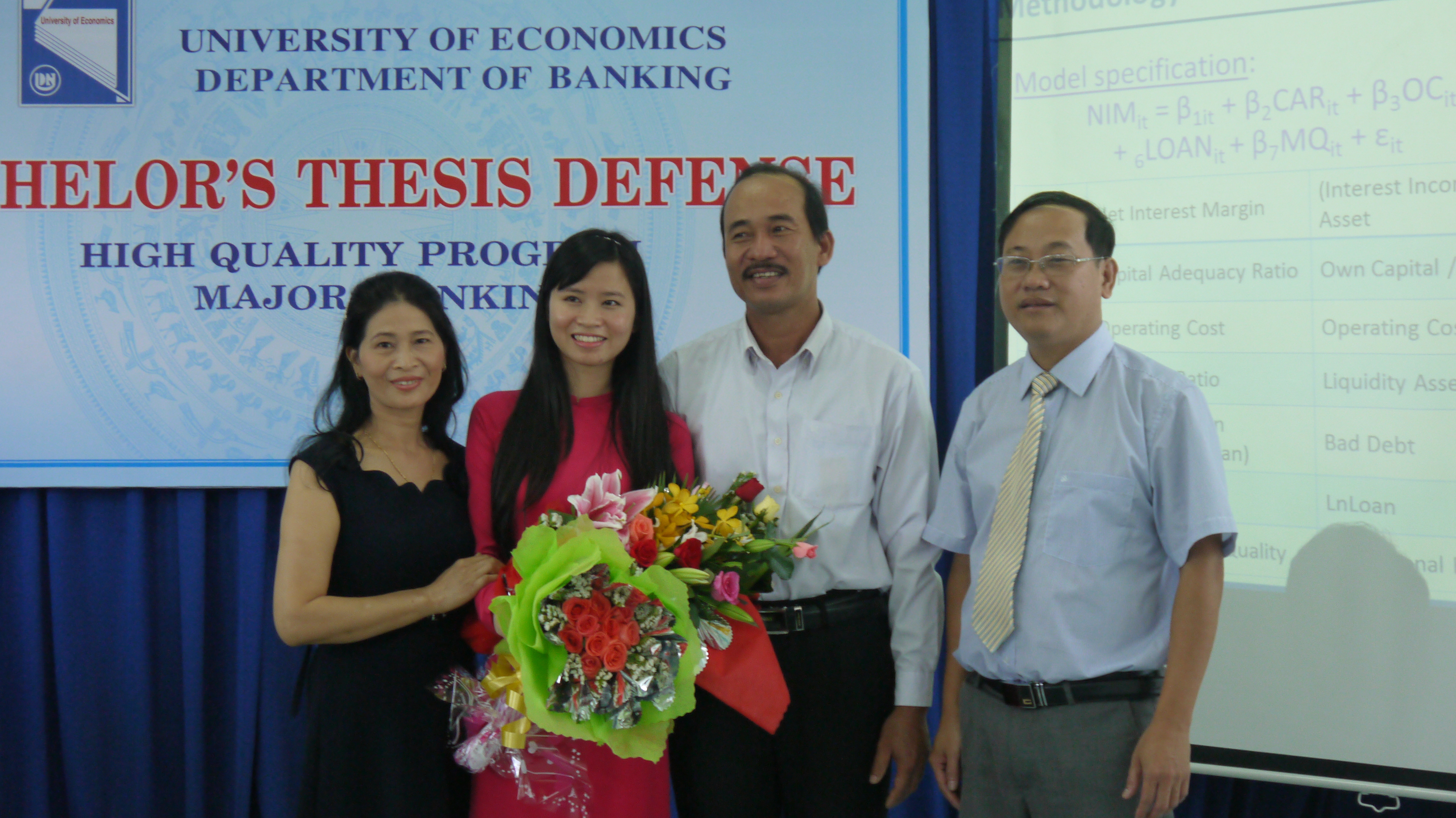 Description: C:\Users\User\Desktop\NCKH 2015\bao ve khoa luan\P1190705.JPG